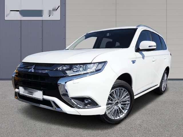 Mitsubishi Outlander Basis Spirit 4WD Navi