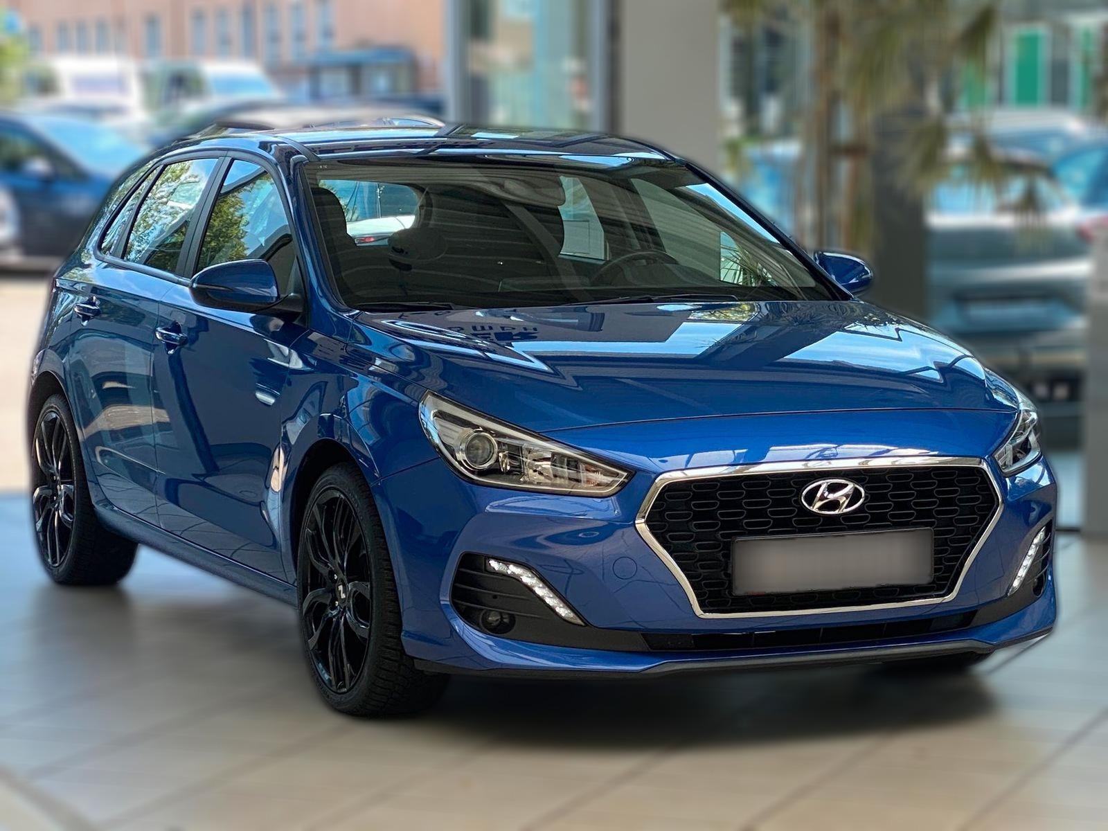 HYUNDAI Hyundai i30 Select 1.4 *CARPLAY*AHK*RFK*SHZ